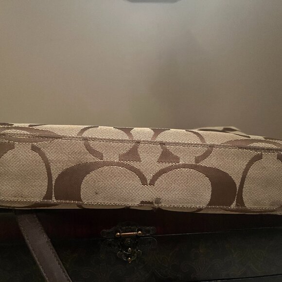 Coach Purse - Picture 6 of 6